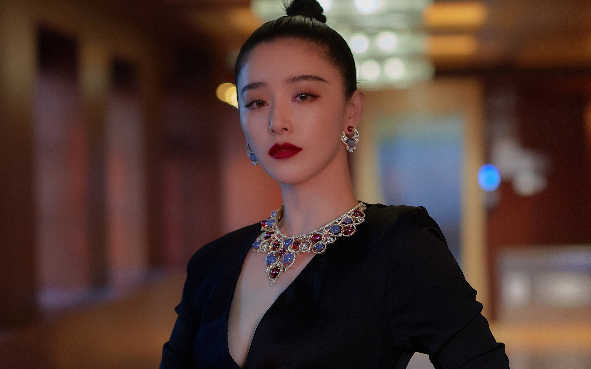 四川队新任主帅亮相，球队战术大调整，四川队球员