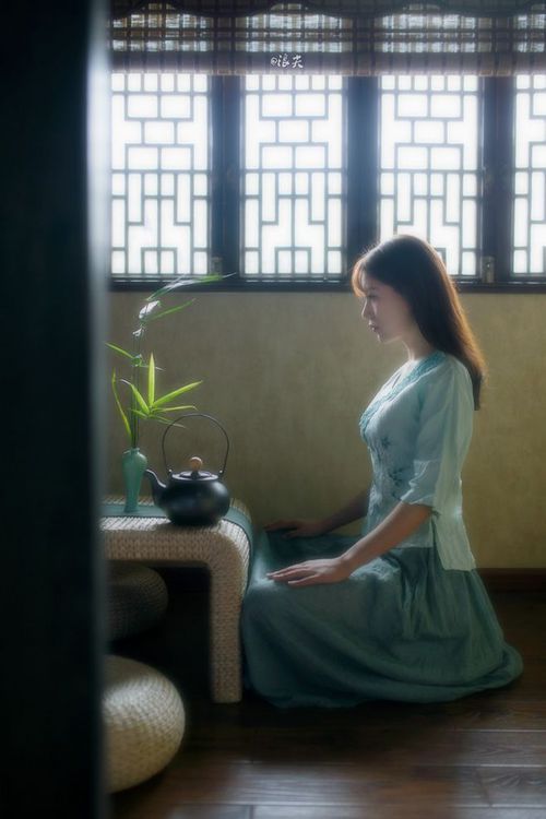 尤文图斯攻防转换流畅 战术思路明晰，尤文图斯转出球员