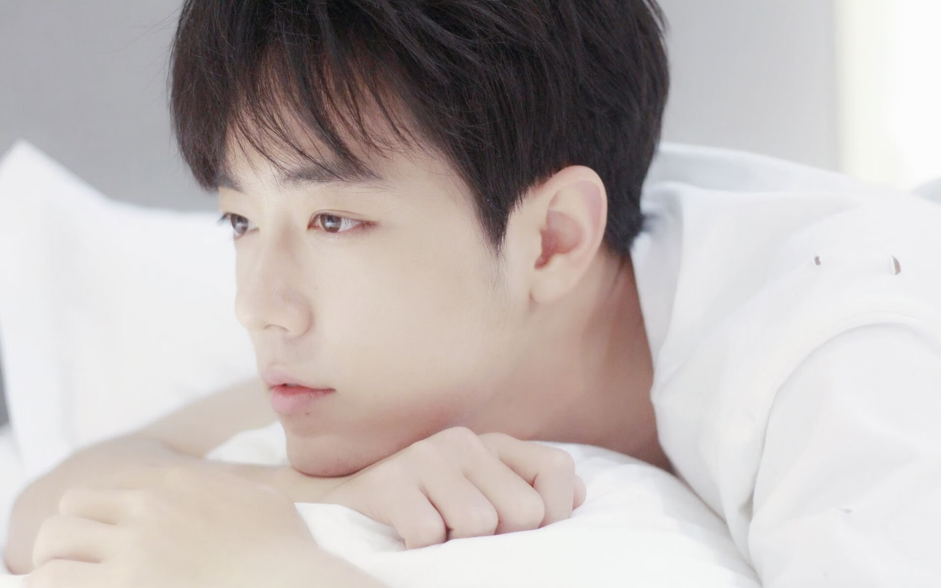 斯洛特在比赛中灵活调整阵型,应对不同对手,斯洛特耶斯退役原因