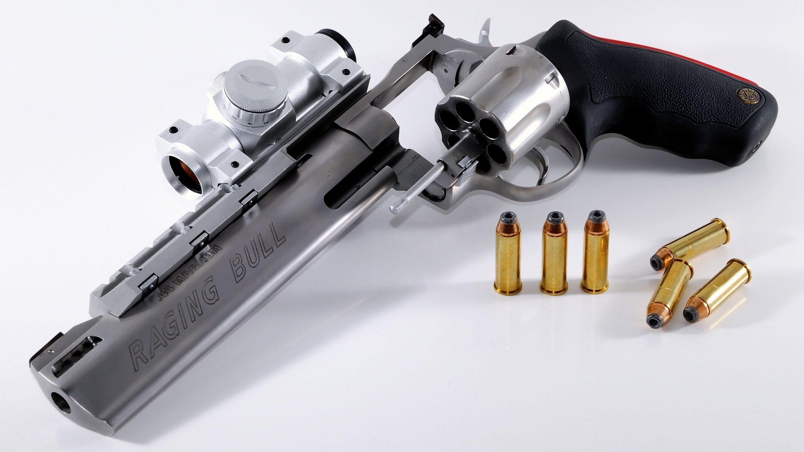 爱游戏官方网站-自由式滑雪世界青年赛中国队再夺金牌，中国选手在2021年自由式滑雪世锦赛